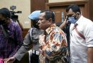 3 Jenderal Terlibat Korupsi dan Narkoba Tak Dipecat, Kapolri Diminta Bersikap Adil - JPNN.com