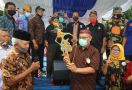 Bersua Aliansi Jawa Bersatu, Cawalkot Medan Akhyar Ungkap Masa Lalu: Mamak Saya Dodolan Kopi, Pak! - JPNN.com