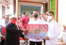 Kunjungi Sumut, Mensos Juliari Pastikan Masyarakat Terdampak Pandemi Terima Bantuan - JPNN.com