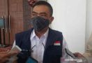 Wako Cirebon Nashrudin Azis Tulis Sebuah Surat yang Dibacakan Eti Herawati, Mohon Doanya - JPNN.com
