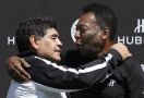 Rivalitas yang Aneh Antara Maradona Dengan Pele - JPNN.com