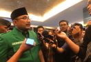 Kemenag Batalkan Keberangkatan Haji 2021, Wasekjen PA 212 Berkomentar Begini, Pedas! - JPNN.com
