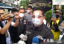 Anggota Polda Metro & TNI Datangi Rumah Habib Rizieq, Bawa Sesuatu, Laskar FPI Sempat Menghalangi - JPNN.com