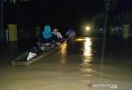 Banjir Melanda Kawasan Lhoksukon, Jalan Lintas Medan-Banda Aceh Lumpuh - JPNN.com