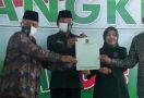 Versi SMRC Lathifah-Didik Unggul Tipis di Kabupaten Malang - JPNN.com