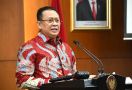 Ketua MPR Soroti Dugaan Penyalahgunaan Izin Tinggal WN Tiongkok di Jayapura  - JPNN.com