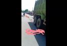 Dihantam Dump Truck, Sekeluarga Tewas di Tempat, Ngeri - JPNN.com