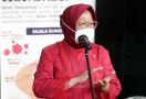 Temui Eks Anak Jalanan Pengelola Kafe Kopi, Bu Risma: Yakinlah Allah Itu Mahasegalanya - JPNN.com