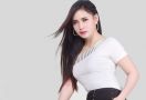 Dara Ayu Kepincut Penyanyi Malaysia - JPNN.com