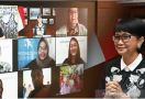 Beri Gawai kepada Siswa dan Guru, Menlu Retno Sampaikan Pesan Menyentuh - JPNN.com
