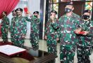 Marsekal Hadi Pimpin Penyerahan Jabatan Kasum TNI dan Sertijab Dua Pejabat Mabes TNI - JPNN.com