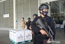 Vaksin Covid-19 Datang, Mata Tajam, Senjata Siap di Tangan - JPNN.com
