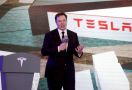 Tesla dan Elon Musk Digugat Oleh Pemegang Saham - JPNN.com