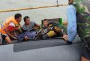 Tim SAR TNI AL Untuk Korban Pesawat Sriwijaya Air SJ-182 Bantu Evakuasi Nelayan Tenggelam - JPNN.com