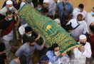 Yusuf Mansur Ungkap Alasan Syekh Ali Jaber Dimakamkan di Daarul Quran - JPNN.com