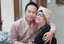 Ibunda Denny Cagur Meninggal Dunia, Anwar BAB Turut Berduka - JPNN.com