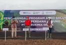 Luncurkan Program Agro Solution di Lombok Timur, Petrokimia Gresik Tanam Jagung Perdananya - JPNN.com