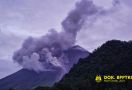 Awan Panas Guguran Gunung Merapi Meluncur - JPNN.com