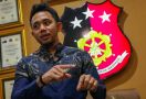 Polisi Resmi Tetapkan Mantan Anggota Dewan Pencabul Anak Kandung Jadi Tersangka - JPNN.com