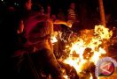 Demo Antipemerintah Diwarnai Aksi Bakar Diri, Ngeri - JPNN.com