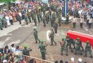Kelapa Jatuh 5 Hari Sebelum Pratu Dedi Hamdani Gugur di Intan Jaya - JPNN.com