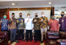 Bambang Sosesatyo Singgung Tantangan Milenial Saat Terima Kunjungan Putra Tommy Soeharto - JPNN.com