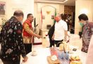 Ketua DPD RI - Gubernur Maluku Bahas Pengembangan Pariwisata - JPNN.com
