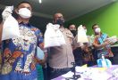 Polisi Bongkar Pabrik Kosmetik Ilegal, Bahan Bakunya Tepung Beras - JPNN.com