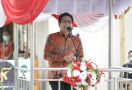 Gus Menteri Salurkan Bantuan untuk BUMDes di Ambon - JPNN.com