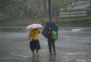 Prakiraan Cuaca BMKG, Jakarta Diguyur Hujan Malam Ini - JPNN.com