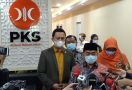 Fraksi PKS Rela Potong Gaji, Disalurkan untuk Korban Bencana Alam - JPNN.com