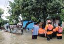 1 Perumahan dan Kaveling di Bekasi Banjir, Puluhan Warga Mengungsi - JPNN.com