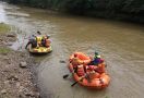Bocah 9 Tahun di Bogor Hilang Terseret Arus Sungai Ciliwung - JPNN.com