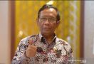 Dapat Tugas dari Presiden Jokowi, Mahfud MD Bentuk Dua Tim Revisi UU ITE - JPNN.com