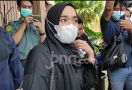 Unggah Potret Liburan, Istri Ayus Fairus Langsung Banjir Doa - JPNN.com