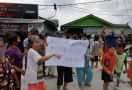 Keluarga Korban Pembunuhan Berunjuk Rasa Tuntut Aipda RS Dihukum Mati - JPNN.com
