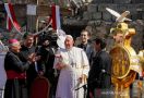 Hari Terakhir di Irak, Paus Fransiskus Bicara Perdamaian dan Bertemu Pemimpin Muslim - JPNN.com