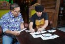 Hari Musik Nasional, Fadli Zon Luncurkan Sampul Prangko Edisi Dewa 19 - JPNN.com