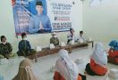 Jaga Kebersamaan, Relawan EBY Santuni Anak Yatim di Ngawi - JPNN.com