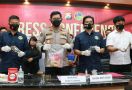 Pengedar Sabu-Sabu Bersenjata Api Asal Jombang Ditangkap Polisi - JPNN.com
