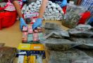 8 Kurir Narkoba Ditangkap di Perairan Pantai Timur, Barang Buktinya Banyak Banget - JPNN.com