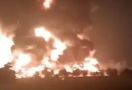 Kilang Minyak Balongan Terbakar, Waspada Kelangkaan BBM di Wilayah Strategis Nasional - JPNN.com