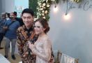 Sebelum Lamaran, Ifan Seventeen dan Calon Istri Berziarah ke Makam Dylan Sahara - JPNN.com