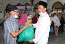 Fadel Muhammad Bagikan Paket Yimelu untuk Warga Gorontalo di Jabotabek - JPNN.com