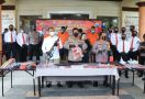 IPW Dkk Jadi Tersangka Kasus Pembuatan Senjata Api Rakitan - JPNN.com