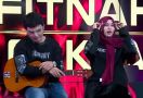 Dewi Perssik Tiduran di Paha Aldi Taher, Salsabilih Cemburu - JPNN.com