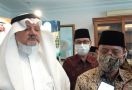Bagi-Bagi Kurma di Jakarta, Dubes Saudi Sampaikan Janji Manis soal Ibadah Haji - JPNN.com
