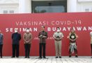 Dampingi Presiden RI, Mendikbud Tinjau Vaksinasi Seniman dan Budayawan - JPNN.com