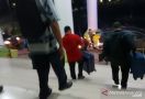 KPK Bawa 4 Koper Dokumen Usai Geledah Balai Kota Tanjungbalai - JPNN.com