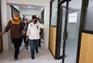 Guru Honorer Jalan Kaki dari Cikarang ke Istana, LaNyalla Minta Pemkab Bekasi Tunaikan Kewajiban - JPNN.com